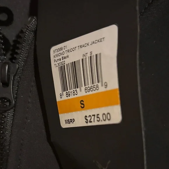 Rihanna  by Fenty Puma Black & White Bomber Jacket with flared sleeves UNIQUE - Picture 9 of 16